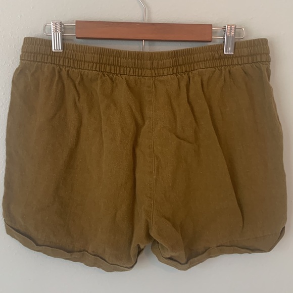 OLD NAVY Drawstring Linen Shorts - Picture 2 of 6